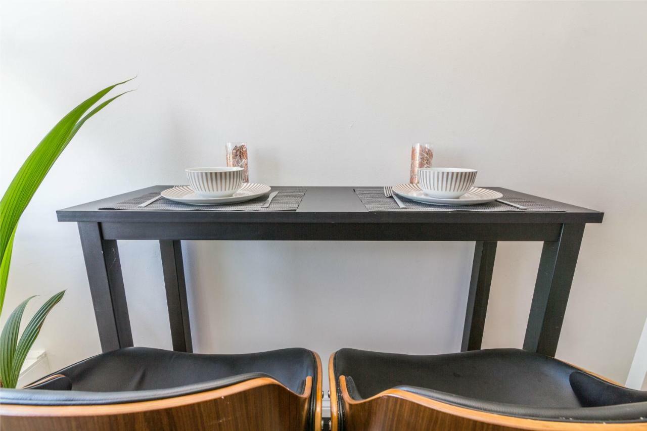 West Bridgford Classy 2Bed Flat ノッティンガム エクステリア 写真
